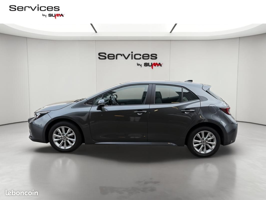 Toyota Corolla HYBRIDE 140ch Dynamic Business (image 2)