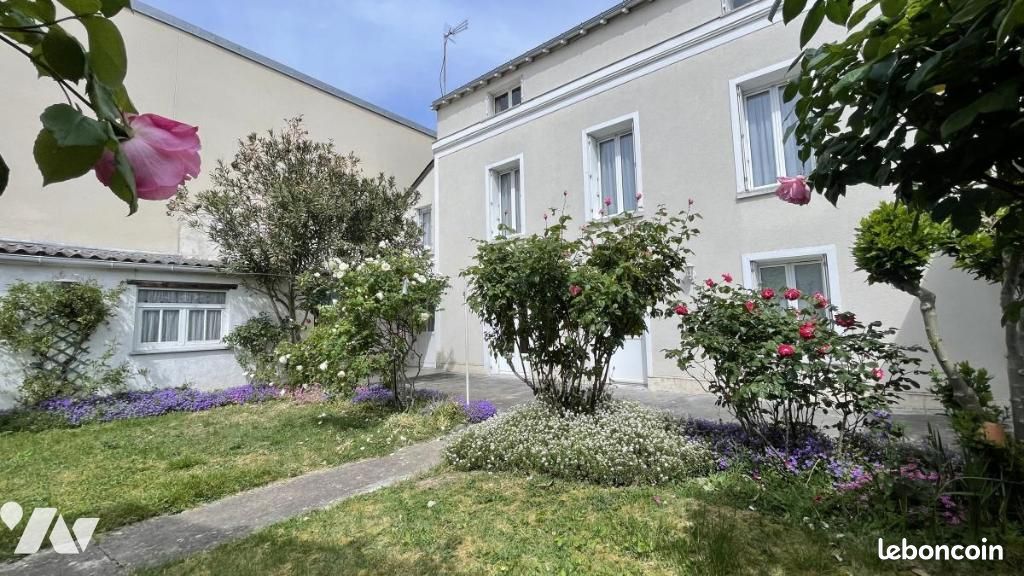 Maison 6 pièces 120 m² · à Saint-Pierre-des-Corps · 120 m² · 255 000 €