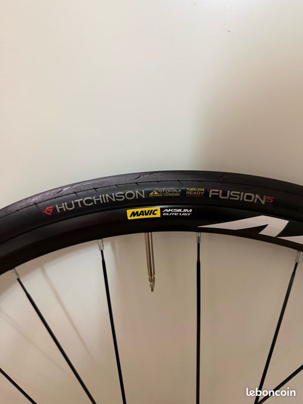 SOLDES! Mavic Aksium Disc Ensemble Roues 28 pour Freins à