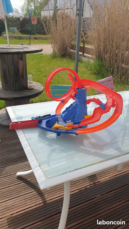 Circuit HOTWHEELS (image 1)
