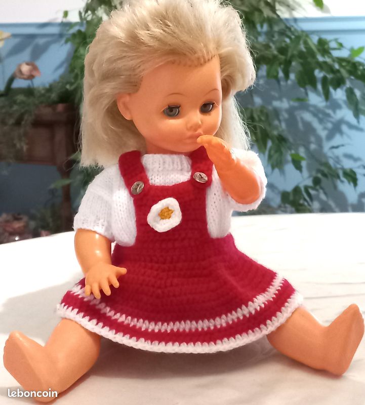 Année 50/60 - Poupée BELLA en Rhodoïd - Tenue Corolle