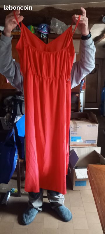 Robe (image 2)