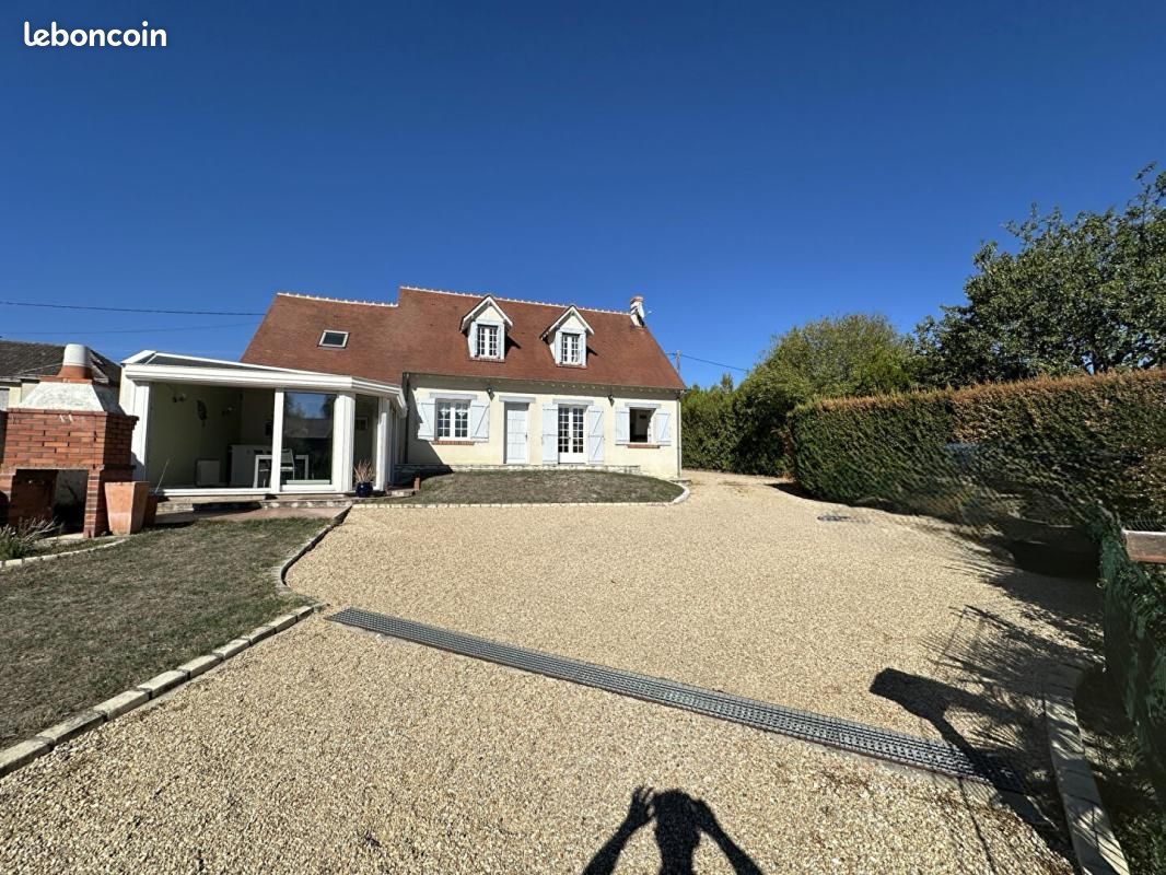 Maison 5 pièces 147 m² · à Villefranche-sur-Cher · 147 m² · 233 000 €