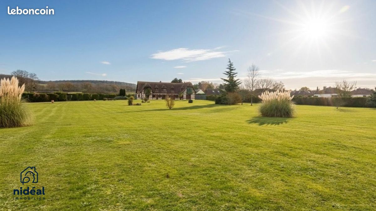 Maison 7 pièces 277 m² · à Autheuil-Authouillet · 277 m² · 645 750 €