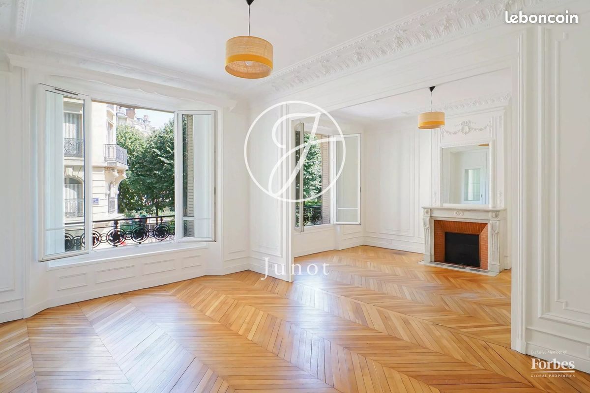 Appartement 4 pièces 97 m² · à Paris · 97 m² · 1 260 000 €
