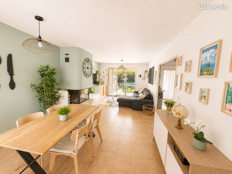 Maison 4 pièces 92 m² · à Cogolin · 92 m² · 450 000 €