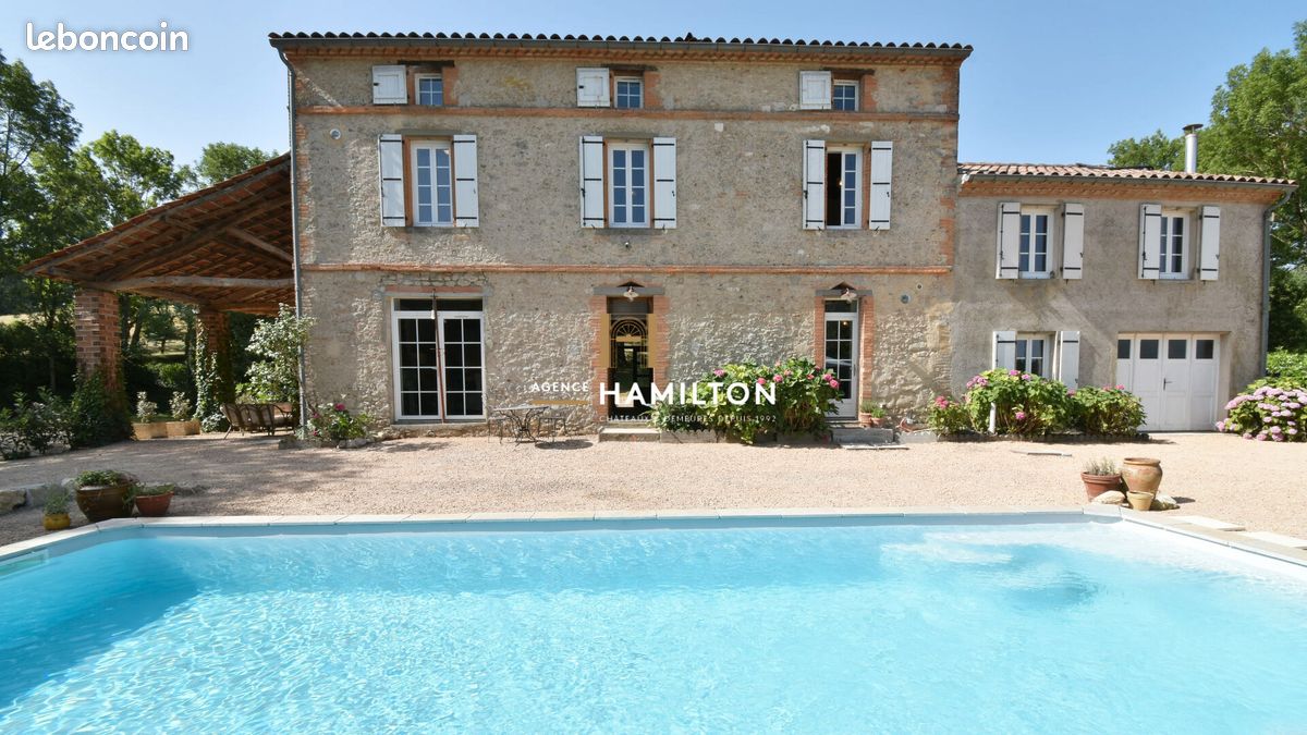 Maison 7 pièces 248 m² · à Lavaur · 248 m² · 569 000 €