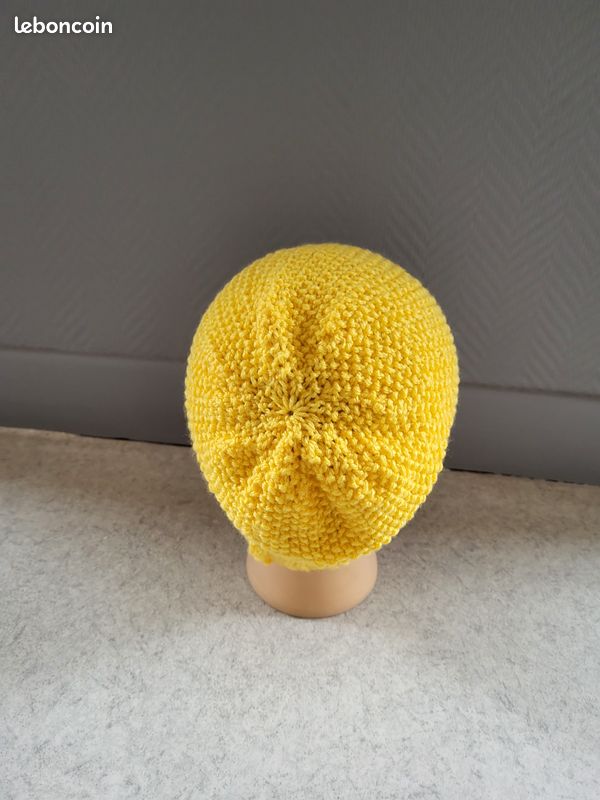 Bonnet Tricoté Fait Main – Unisexe Adulte, Taille Unique, Couleur Jaune Moutarde, Acrylique