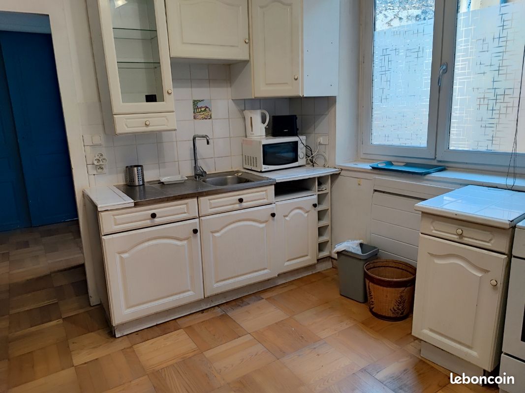 Appartement 2 pièces 40 m² · à Neuville-sur-Saône · 40 m² · 850 €/mois