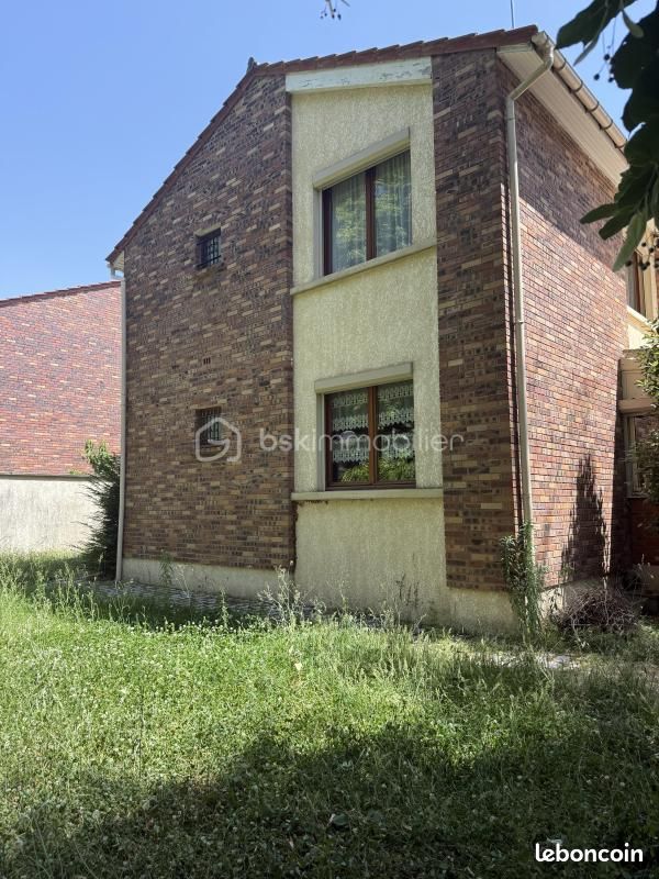 Maison 4 pièces 85 m² · à Lieusaint · 85 m² · 272 000 €