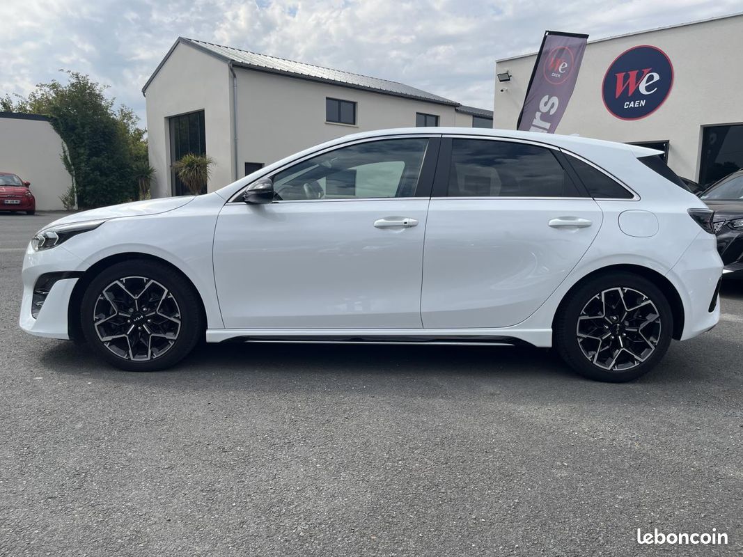 KIA CEED 1.5 T-GDi 140ch Active DCT7 - Garantie Constructeur 2031 (image 4)