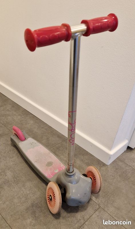 Trottinette enfant 3 roues (image 2)