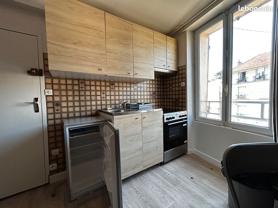 Appartement 2 pièces 25 m² · à Palaiseau · 25 m² · 800 €/mois