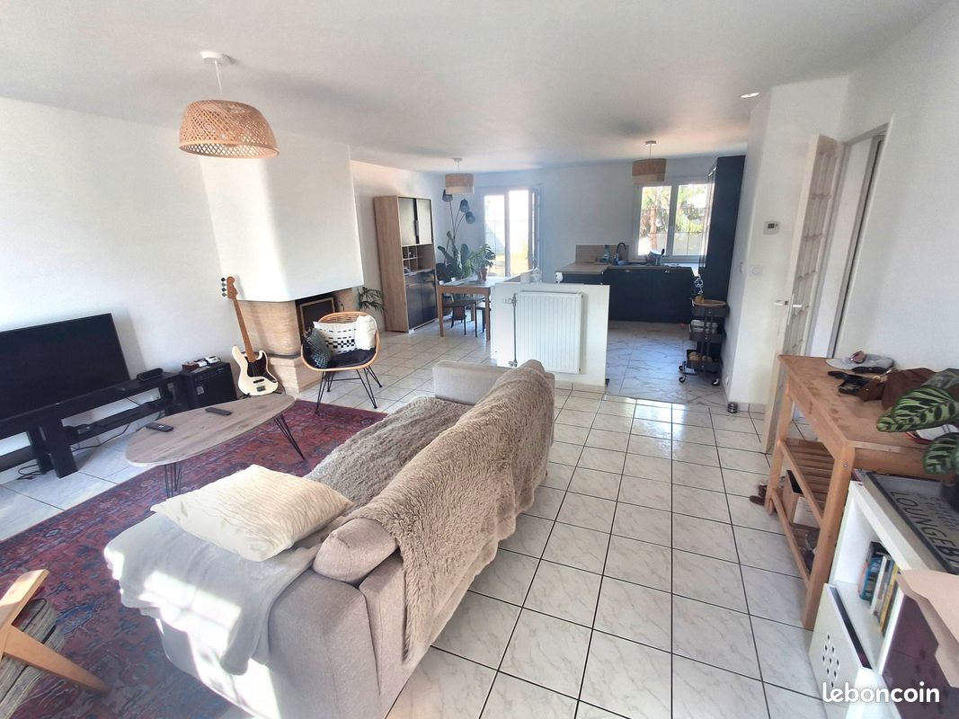 Maison 3 pièces 94 m² · à Carquefou · 94 m² · 305 000 €