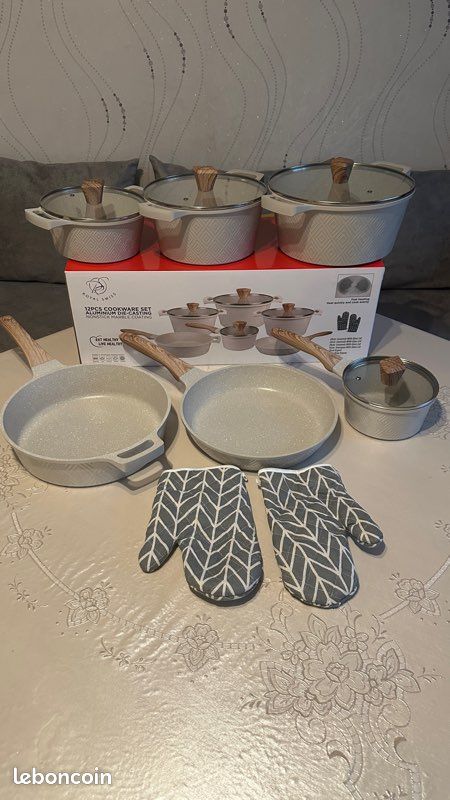 Royal Swiss Lot 6 Pièces Casseroles Poêles Avec Poignées Amovibles - Revêtement Marbre Anti-Adhésif Induction, Noir/Beige