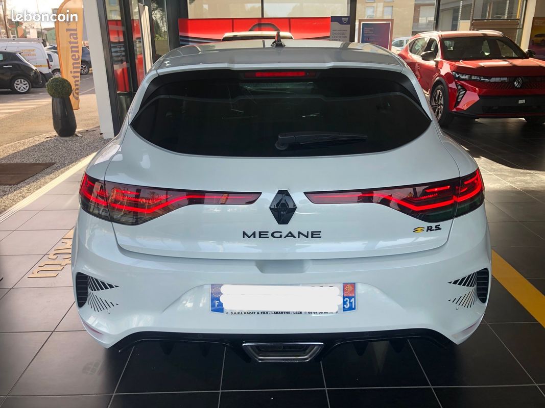 Megane rs ultime 300 cv Malus inclus (image 4)