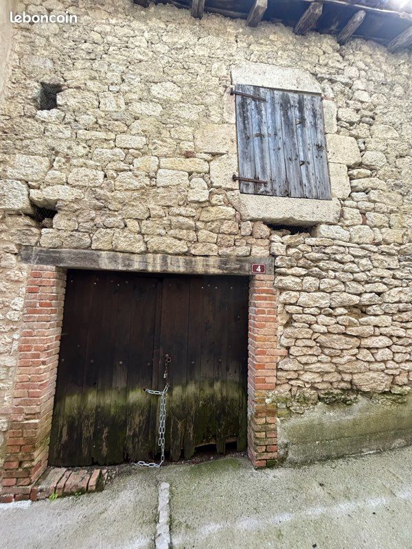 Maison 1 pièce 80 m² · à Montpezat-de-Quercy · 80 m² · 16 500 €