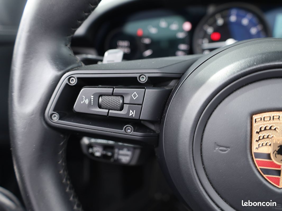 PORSCHE 911 Carrera 4S Cabriolet 3.0i 450 PDK (image 23)