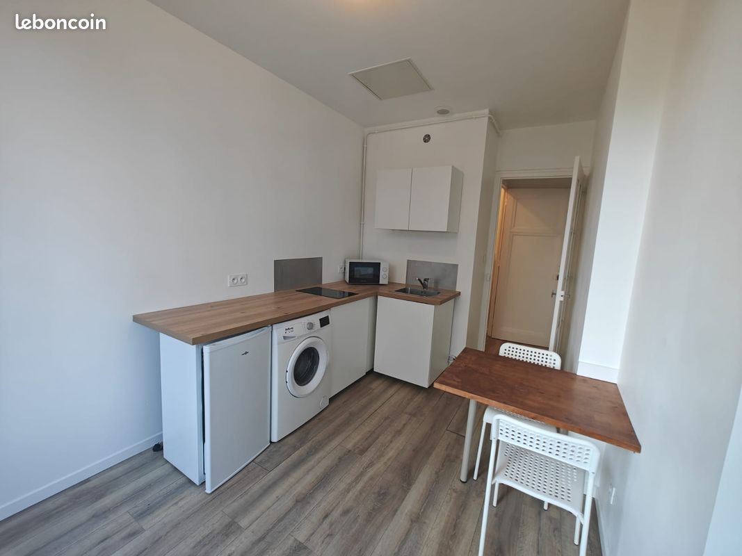 Appartement 2 pièces 30 m² · à Saint-Étienne · 30 m² · 400 €