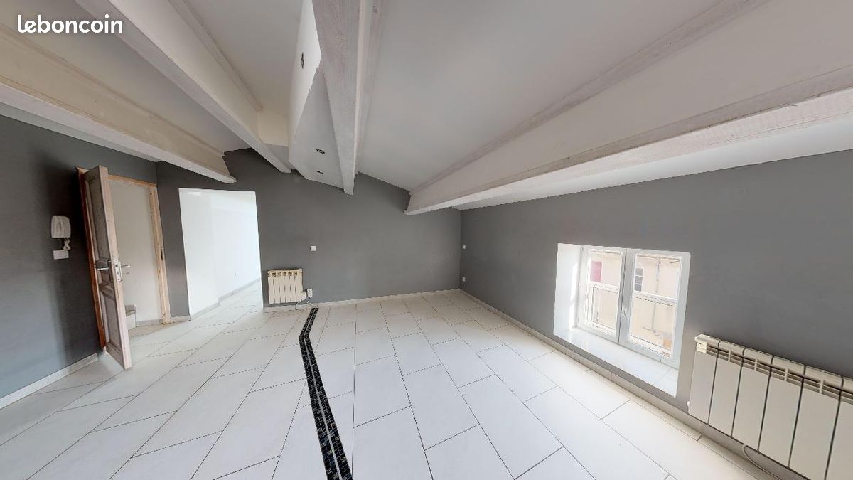 Appartement 4 pièces 110 m² · à Moussac · 110 m² · 700 €/mois