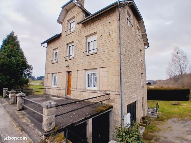Maison 12 pièces 195 m²
