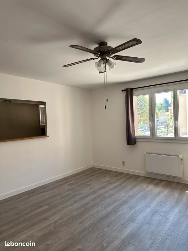 Appartement 4 pièces 100 m² · à Bagnac-sur-Célé · 100 m² · 530 €