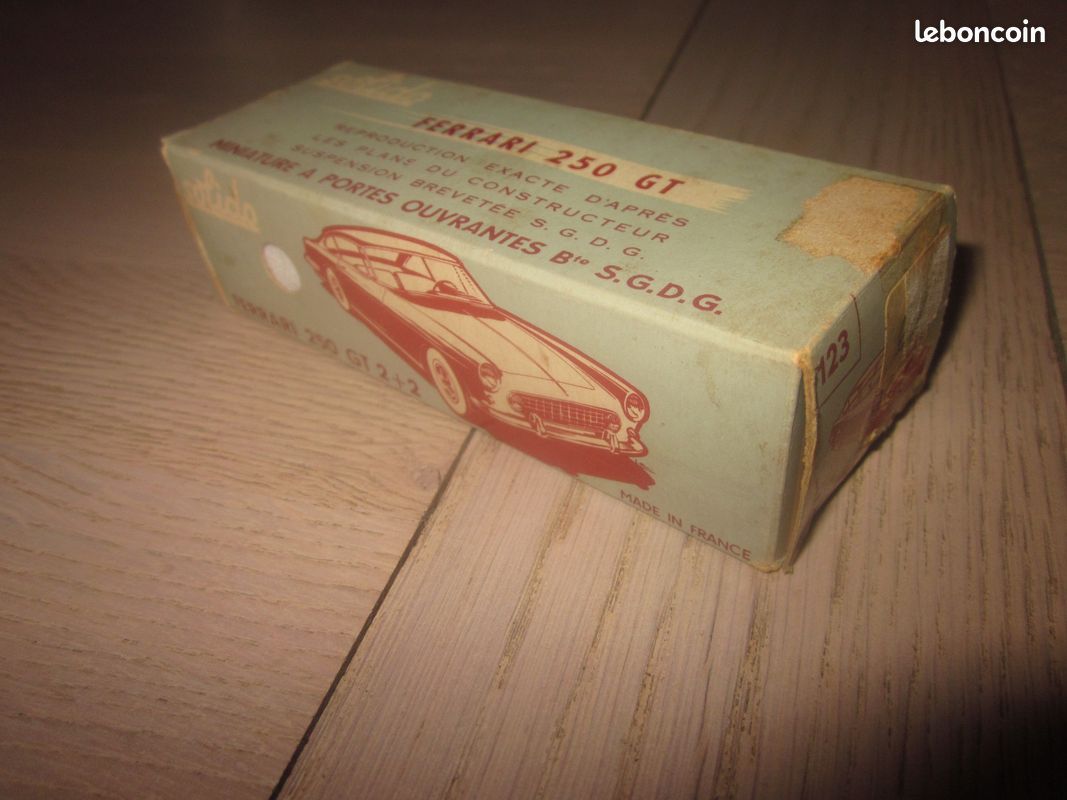 SOLIDO SÉRIE 100 1/43ème FERRARI F-1 REF 167 BOITE D'ORIGINE TRÈS BON ÉTAT