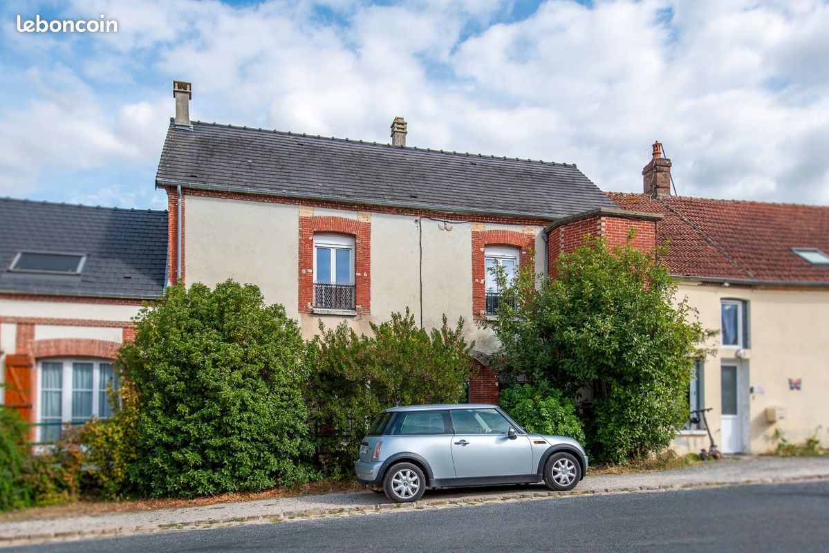 Maison 6 pièces 117 m² · à Esternay · 117 m² · 125 000 €