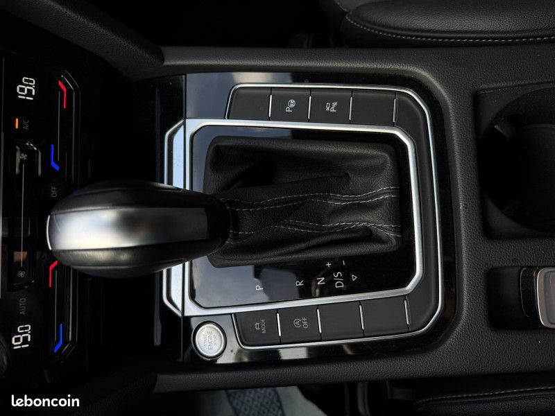 Volkswagen ARTEON SHOOTINGBRAKE 2.0 TDI EVO 150CH R-LINE DSG7 (image 20)