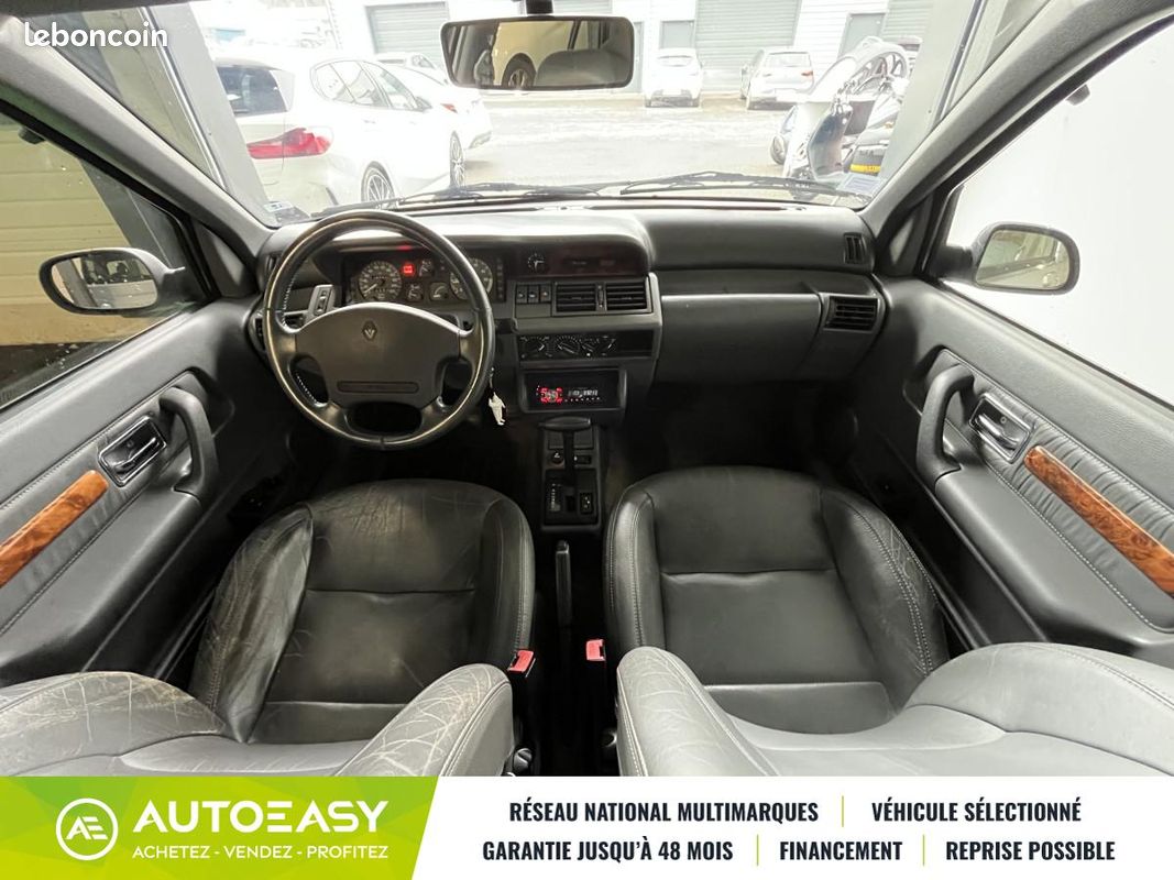 Renault Clio baccara 1.8 90 ch boite automatique / Youngtimer (image 5)