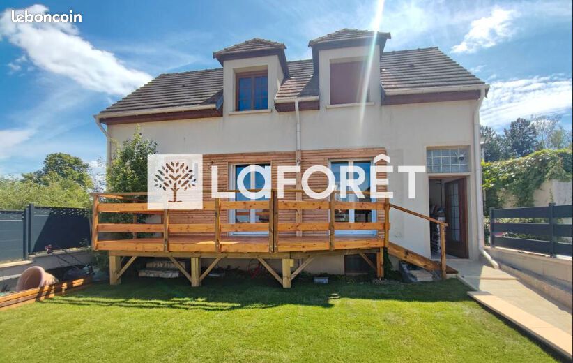 Maison 6 pièces 136 m² · à Nanterre · 136 m² · 765 000 €