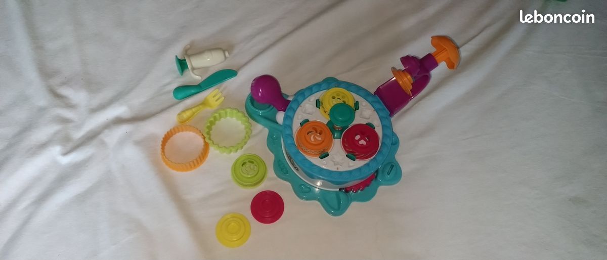 Lot de jouets (image 6)