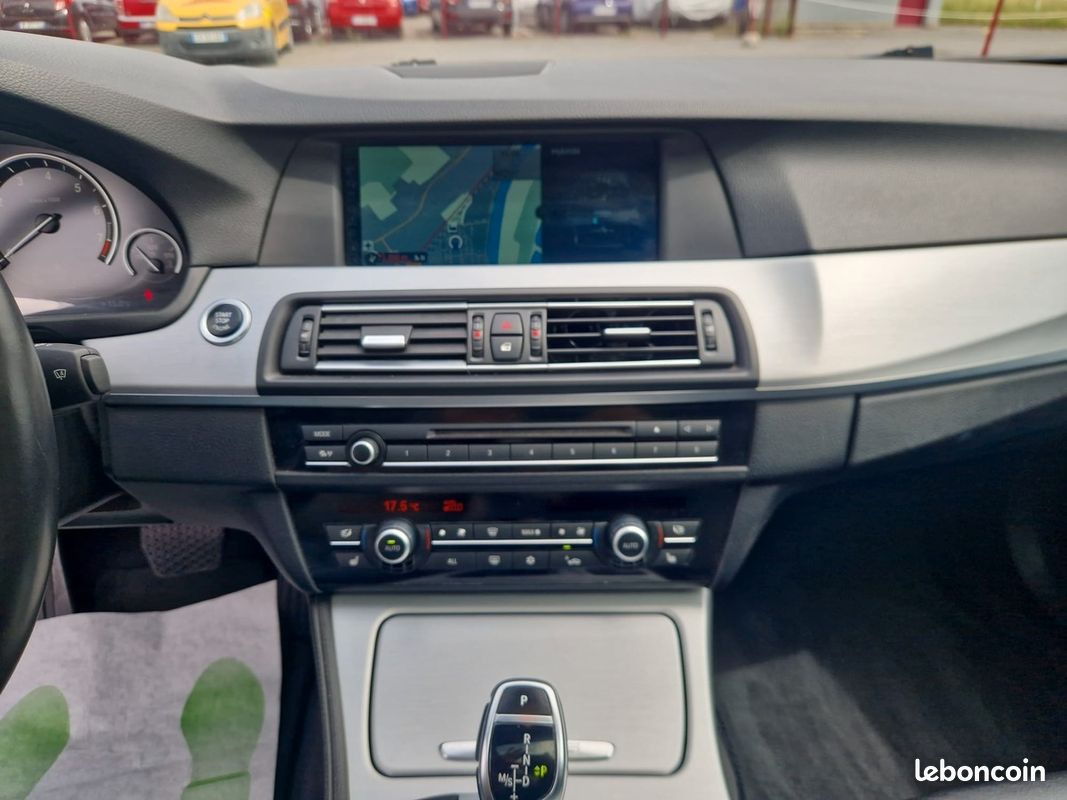 Bmw Série 5 F10 Luxe ActiveHybrid 340ch (535i) / Caméra 360 / Xénon / Toit Ouvrant / GARANTIE 1AN (image 9)