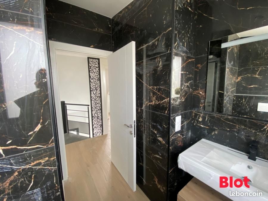 Appartement a louer ploemeur - 4 pièce(s) - 91 m2 - Surfyn