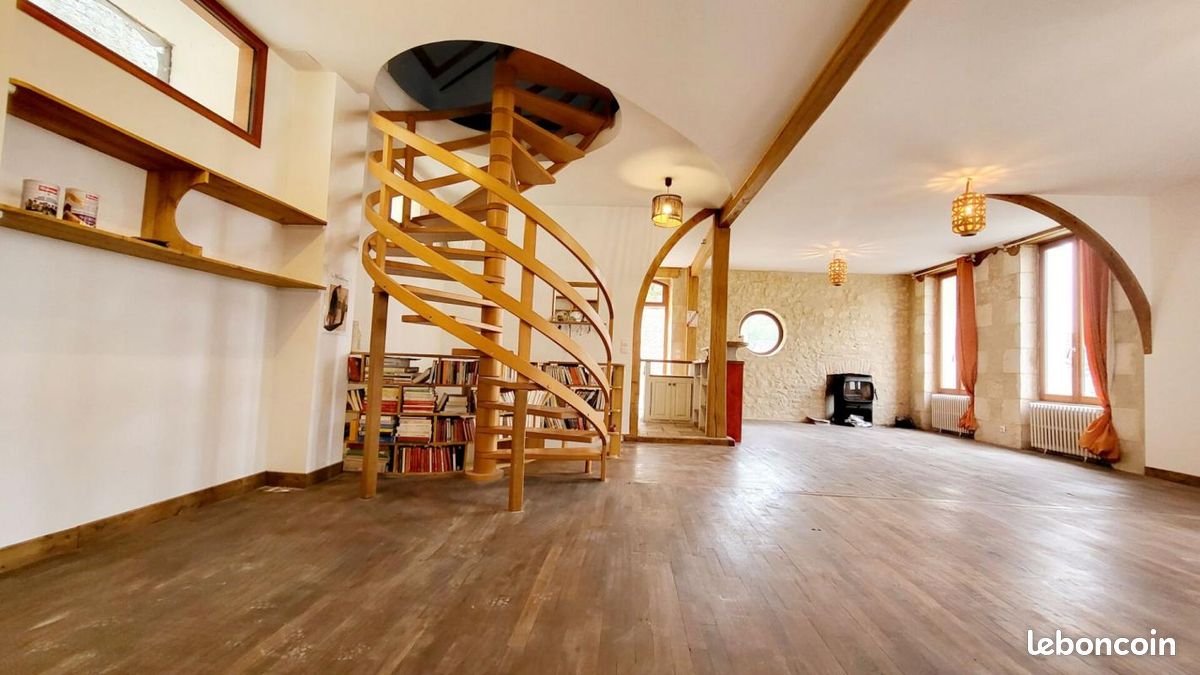 Maison 5 pièces 162 m² - Chauvigny 86300 (image principale 0)
