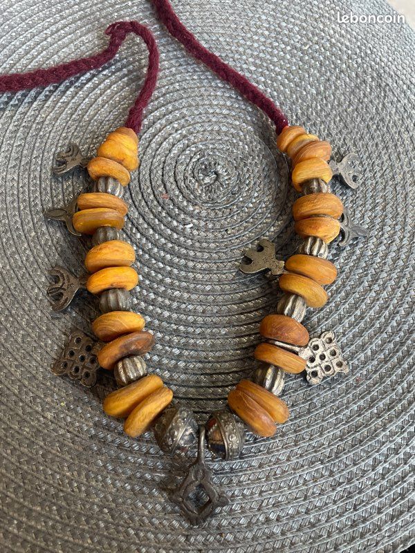Ancien Collier En Ambre De La Baltique – Couleur Miel Naturel, 50 Cm, Sans Inclusions Visibles