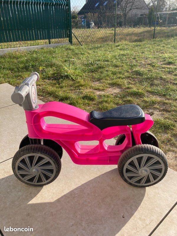 Draisienne plastique rose (image 2)
