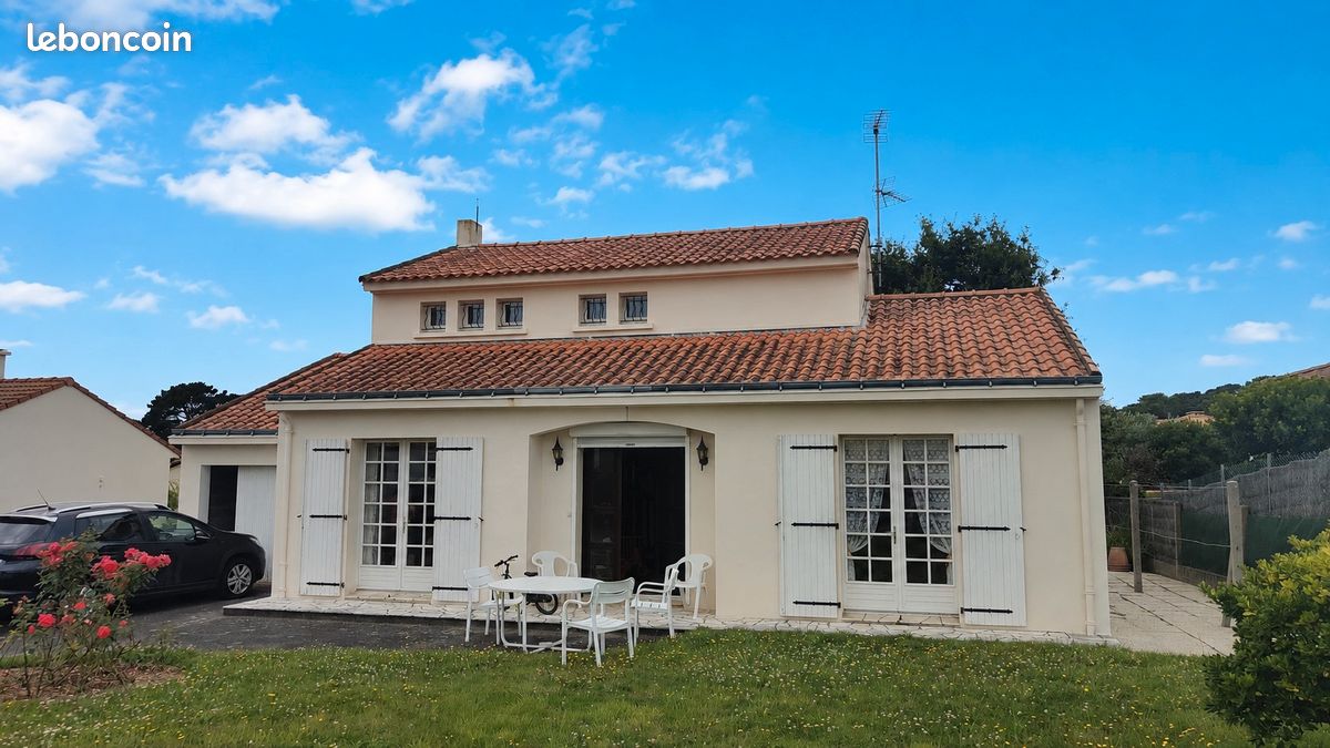 Maison 4 pièces 113 m² · à Saint-Michel-Chef-Chef · 113 m² · 397 100 €