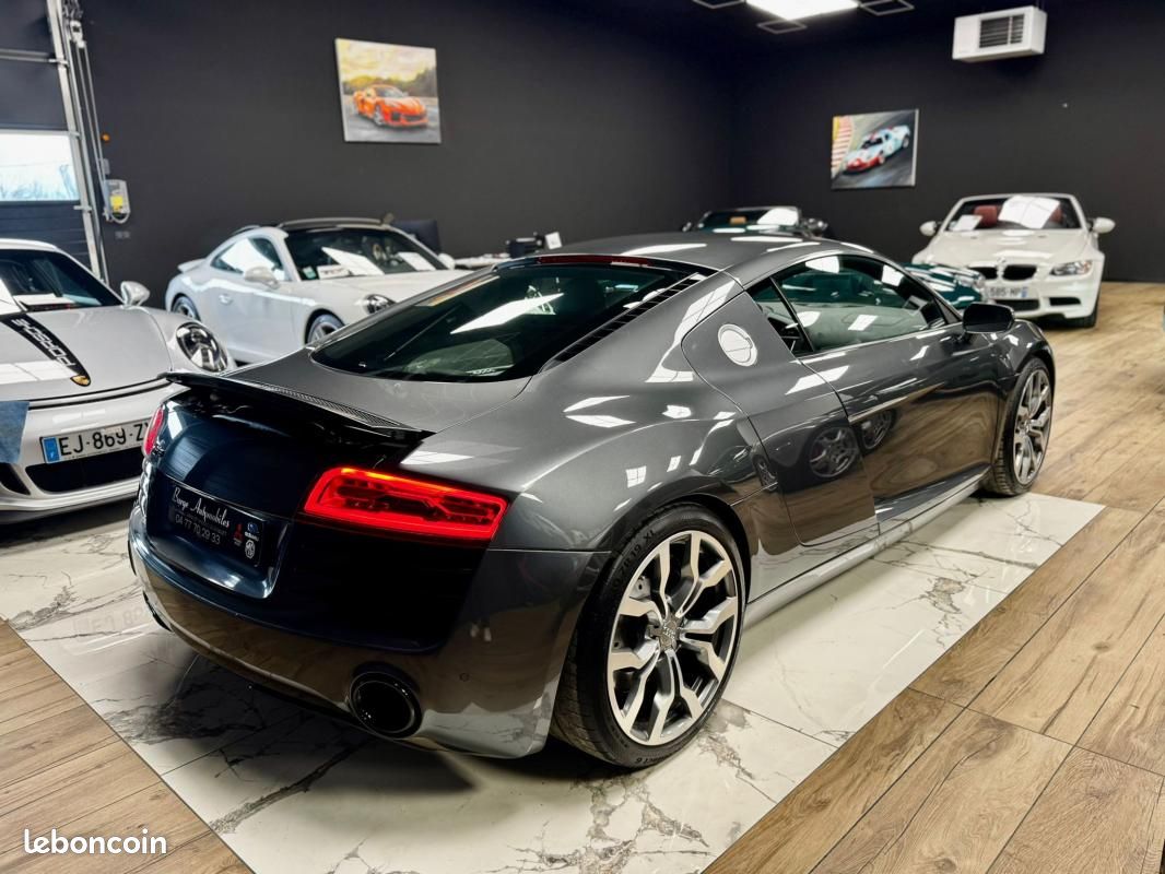 Audi R8 Coupé (2) 4.2 V8 FSI 430 S tronic 7 (image 8)