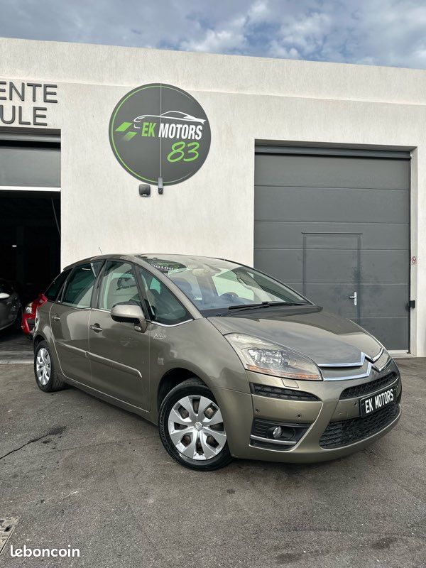 Citroën C4 PICASSO 1.6 HDI 110CH EXCLUSIVE BOITE AUTOMATIQUE - ENTRETIEN À JOUR - 149 990 KMS (image 2)