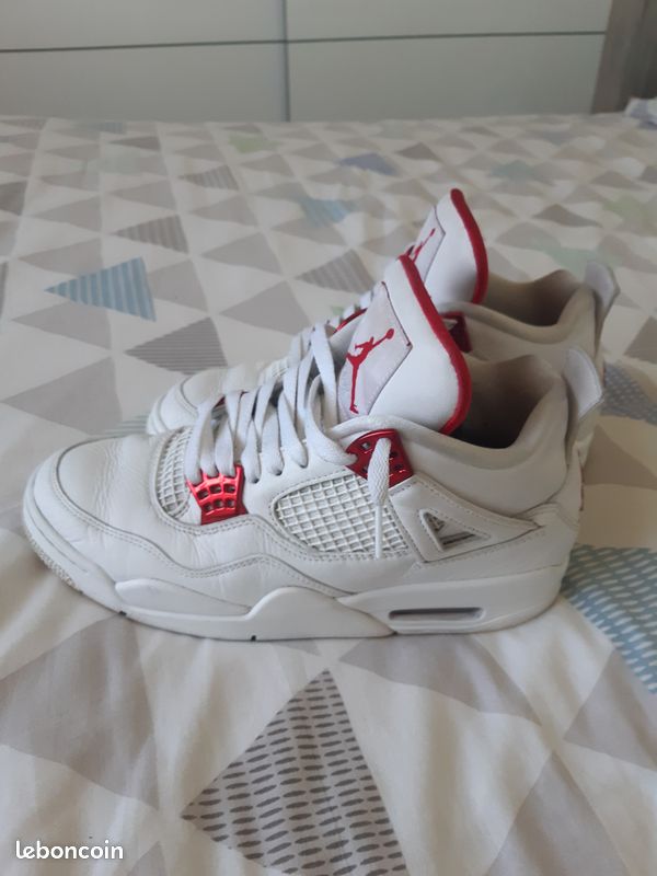 Jordan 4 métallique red (image 9)