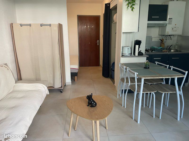 Appartement 1 pièce 24 m² · à Mandelieu-la-Napoule · 24 m² · 740 €