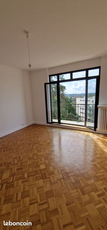 Appartement 4 pièces 87 m² · à Versailles · 87 m² · 490 000 €