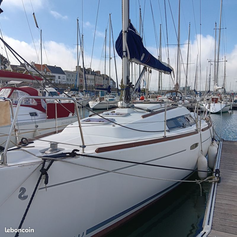 Beneteau Oceanis 331 — View photo 1