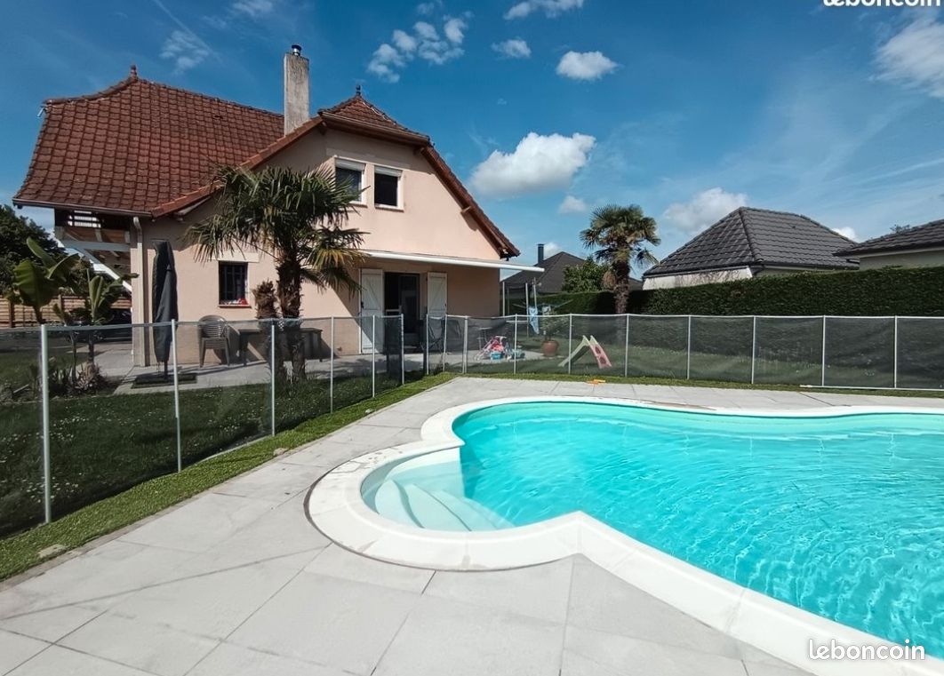 Maison 7 pièces 140 m² · à Lons · 140 m² · 380 000 €