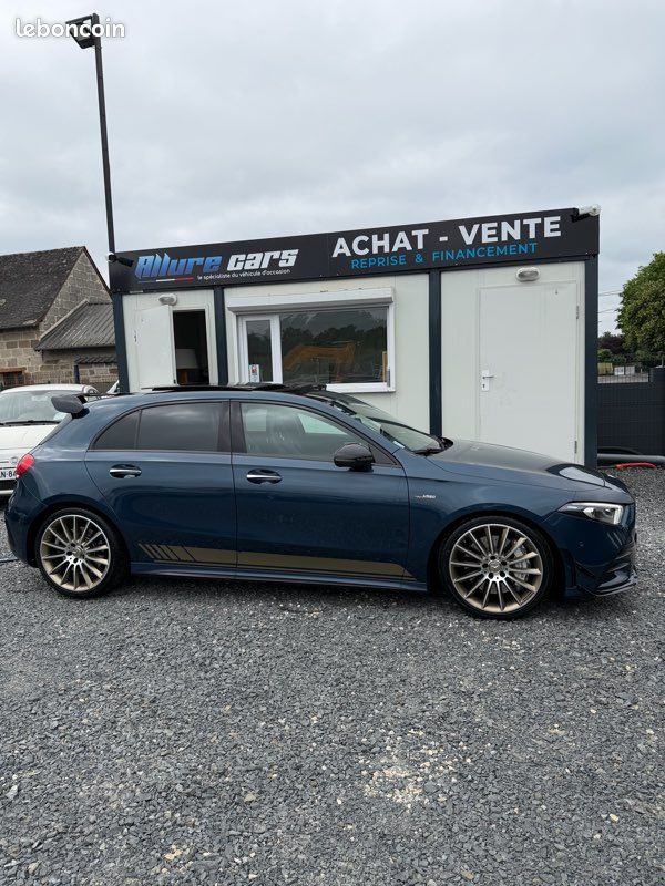 Mercedes Classe A 35 AMG 4Matic 7G-DCT 306 cv Edition ONE / Pack Aéro Full Options Edition One 1 A35 / Garantie 12 mois (image 3)