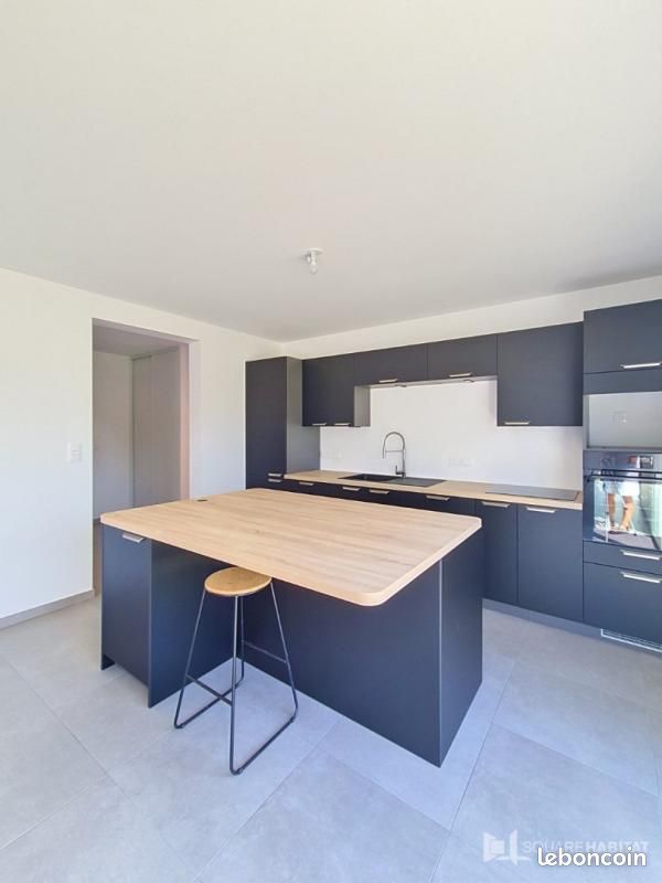 Maison 5 pièces 111 m² · à Ploërmel · 111 m² · 1 300 €