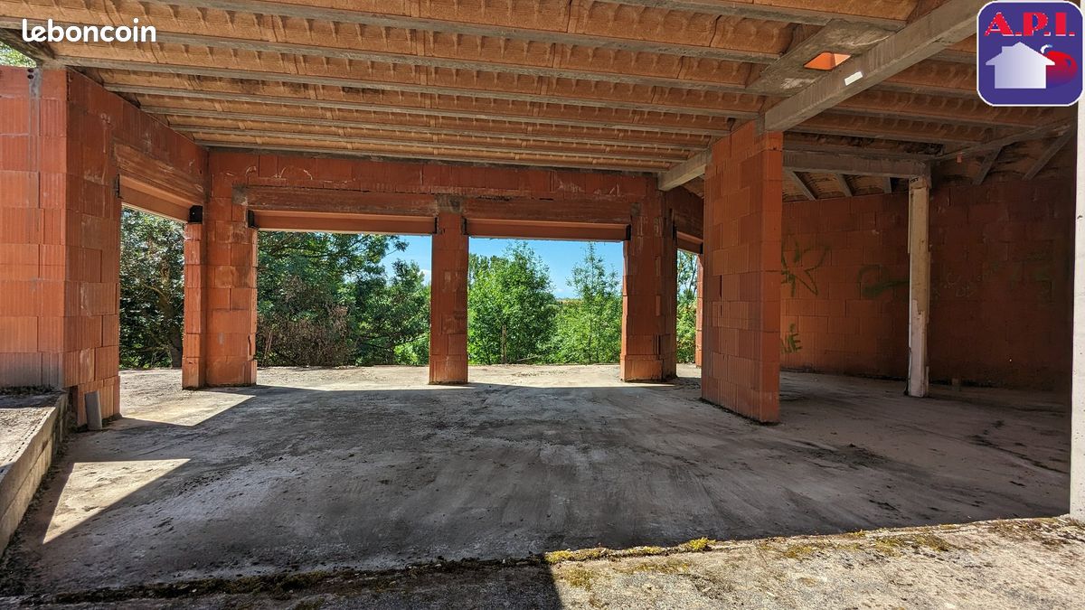 Maison 5 pièces 145 m² · à Nailloux · 145 m² · 192 000 €
