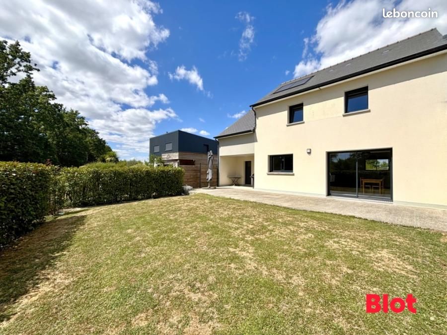 Maison 4 pièces 93 m² · à Noyal-Châtillon-sur-Seiche · 93 m² · 336 000 €
