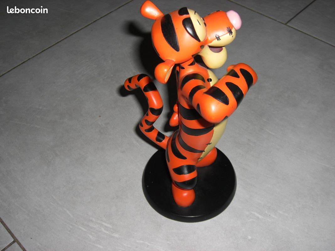 Figurine Tigrou De Winnie L'Ourson – Résine – 25 Cm – Disney – Occasion